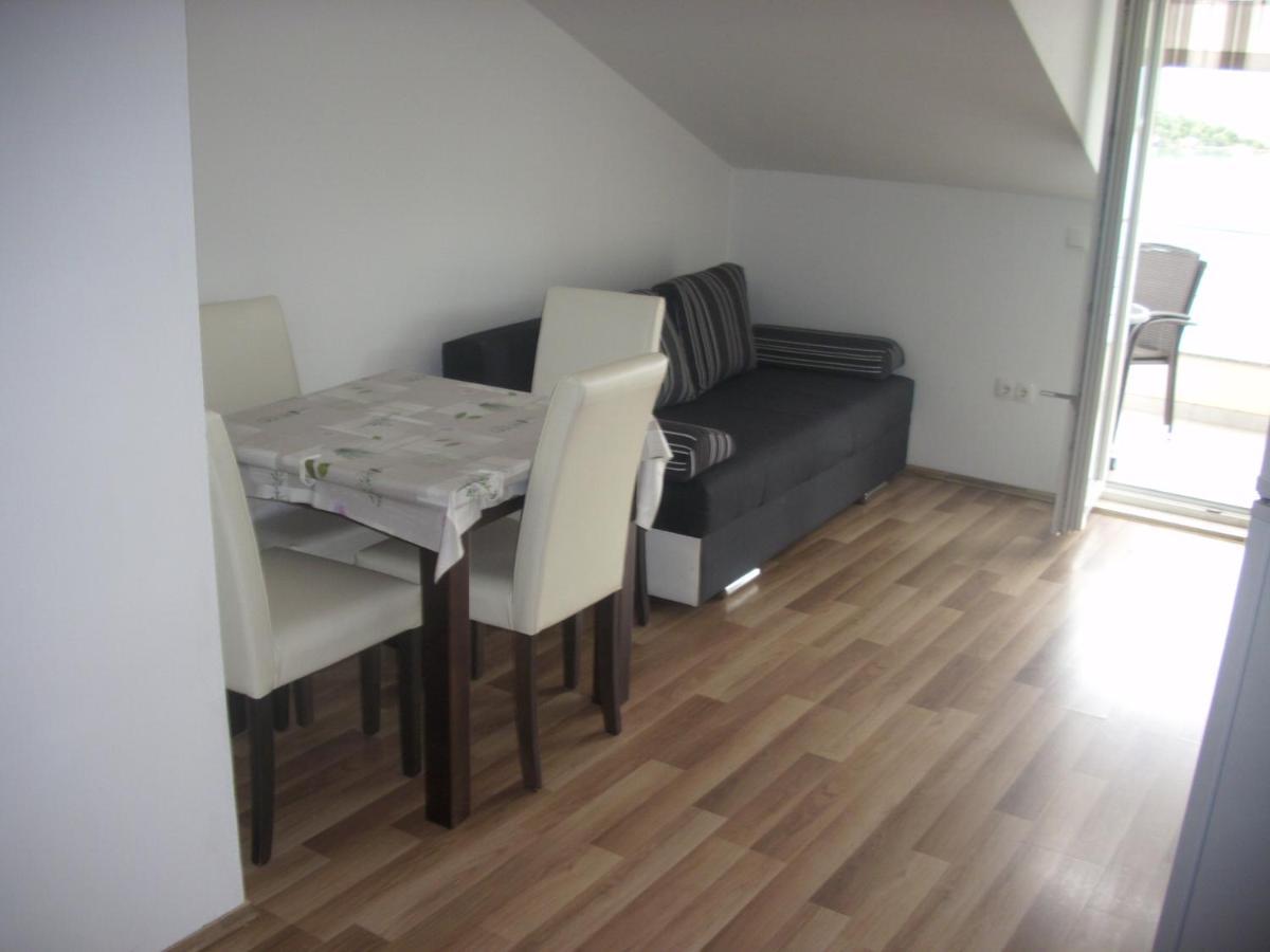 Apartments Kala Janjina Екстериор снимка