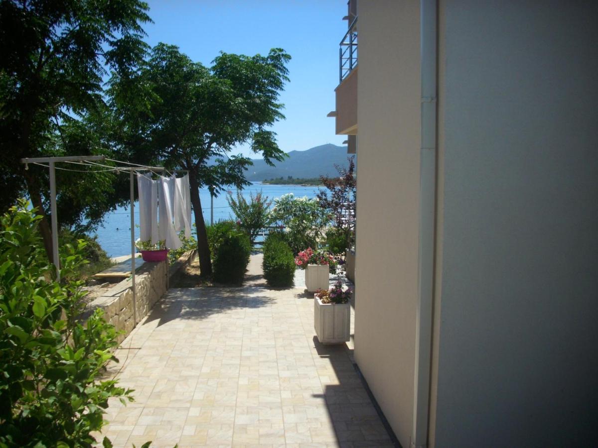 Apartments Kala Janjina Екстериор снимка