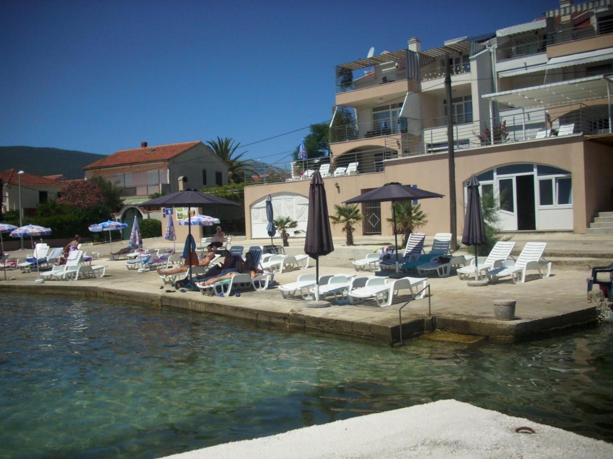 Apartments Kala Janjina Екстериор снимка