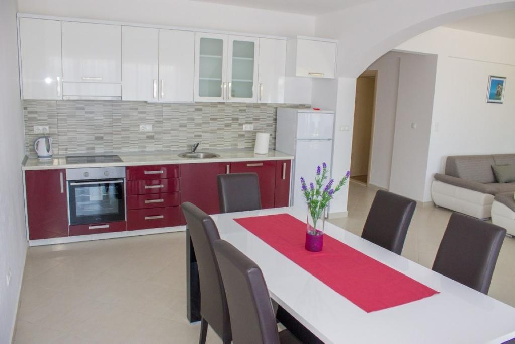 Apartments Kala Janjina Стая снимка