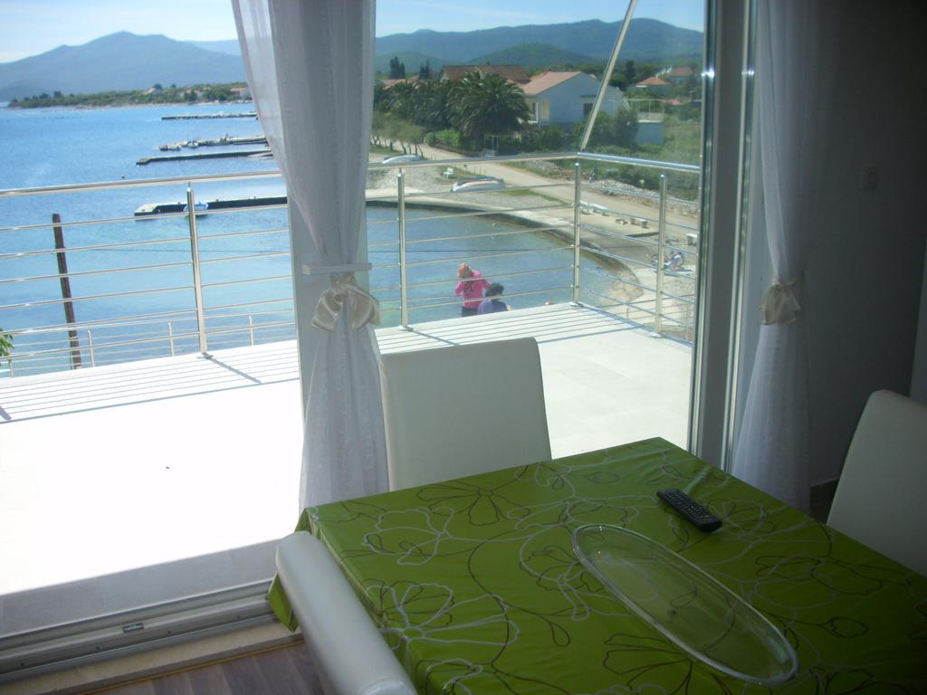 Apartments Kala Janjina Екстериор снимка